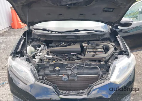 2015 Nissan Rogue Sv z USA, uszkodzony, nr VIN 5N1AT2MV3FC913349